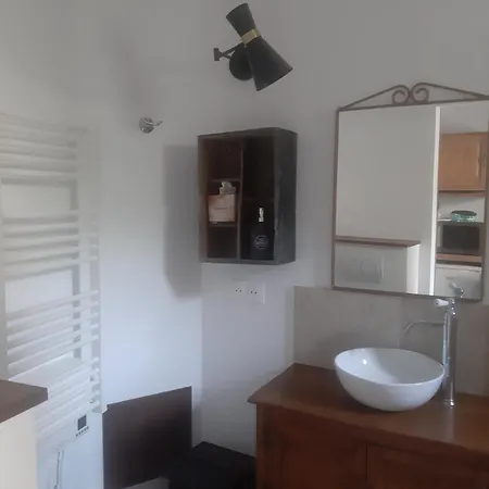 A Fleur De Rue Climatise Centre Apartamento *