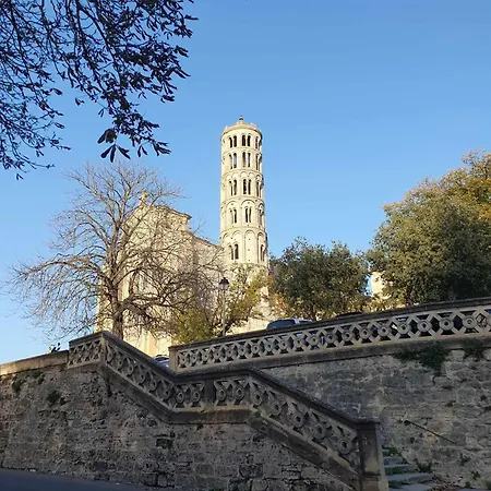 A Fleur De Rue Climatise Centre Apartamento Uzès